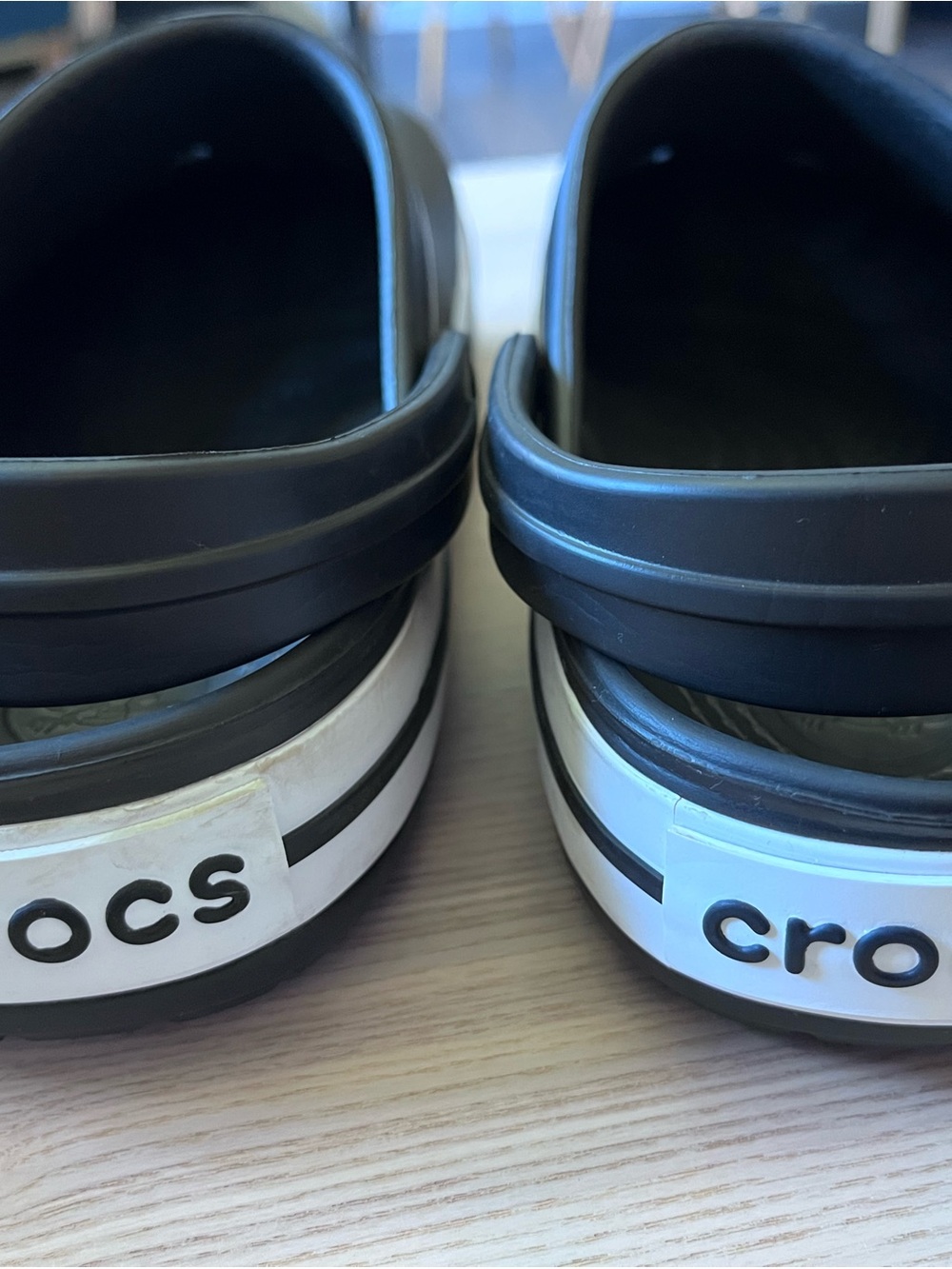 CROCS Black Clog with White Midsole - Picture 3 of 8